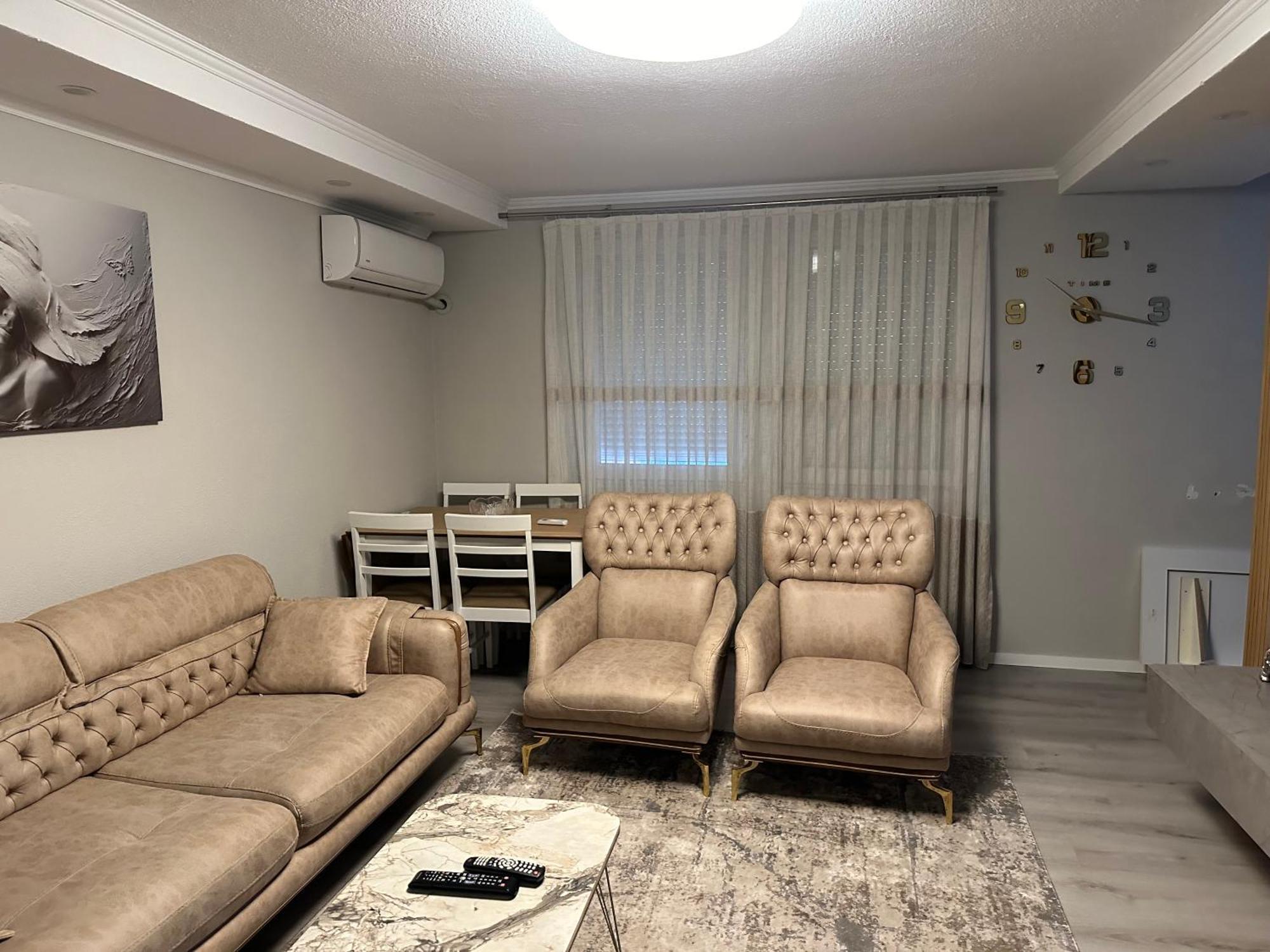 Skyline Apartment 2 佩奇 外观 照片